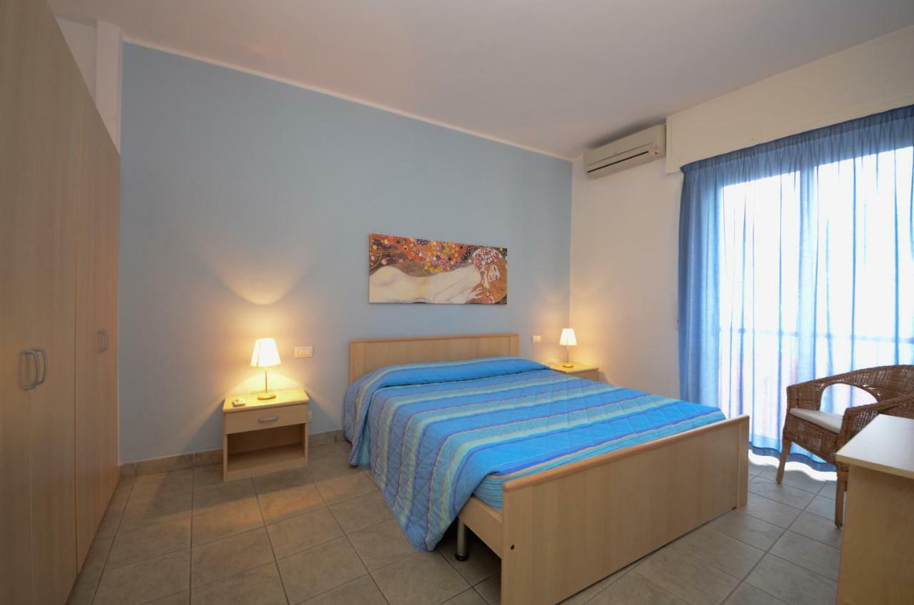 Residence Il Gabbiano Varigotti Exterior photo